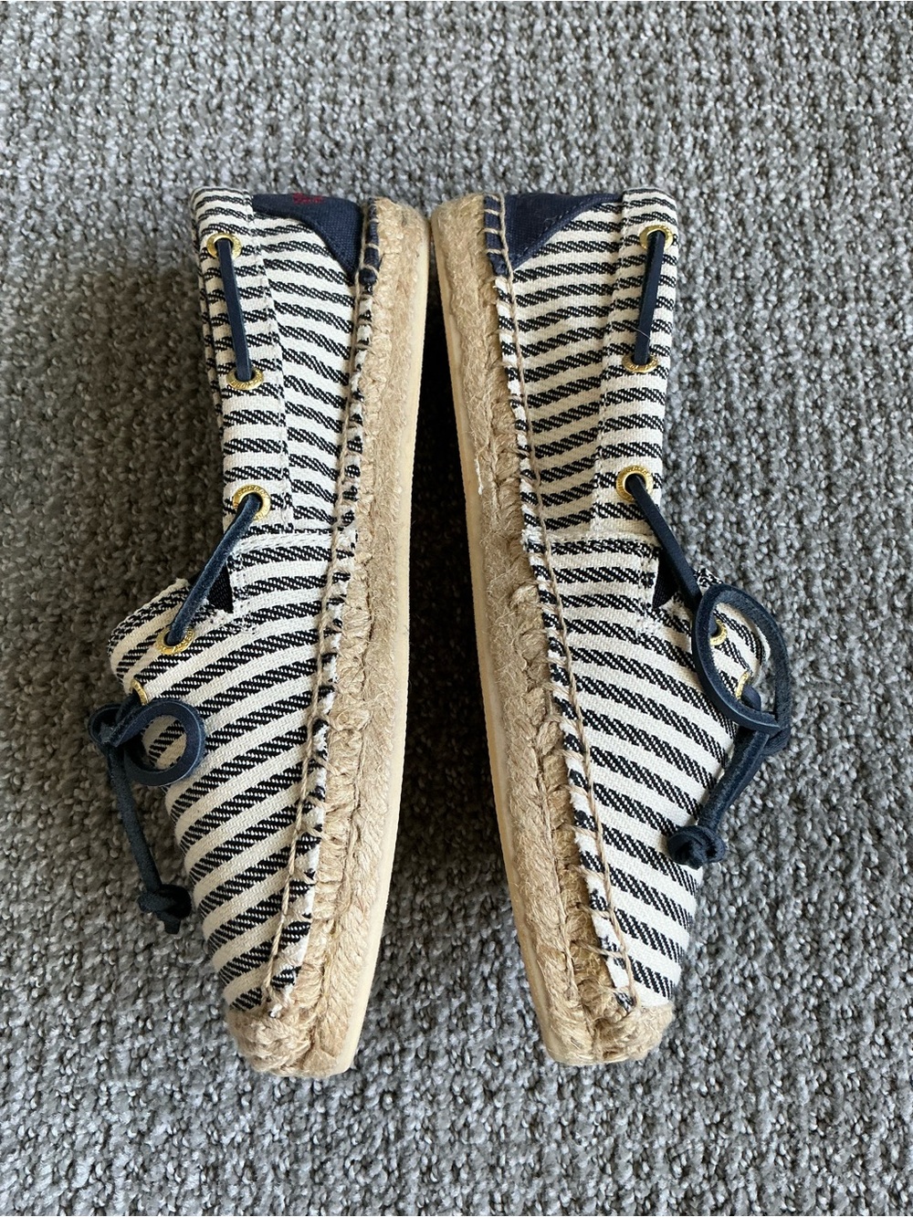 NWOB Sperry Navy and Cream Striped Espadrille Boat Shoes Size 6 - Picture 2 of 6
